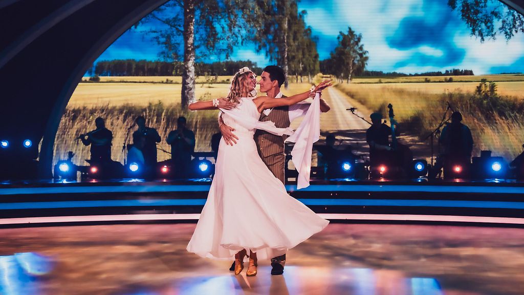 Kristiina Mäkelä kertoi haaveestaan suorassa lähetyksessä: "Voisin olla jonain päivänä oikein hyvä äiti"