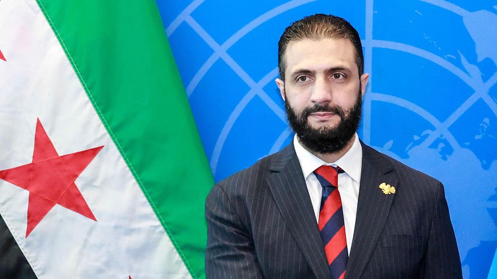 Trump tapaa entisen al-Qaidan jäsenen Valkoisessa talossa