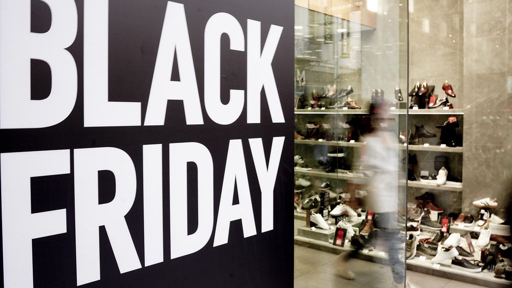 Black Friday lähestyy – sitä ennen hinnoille tapahtuu kummia