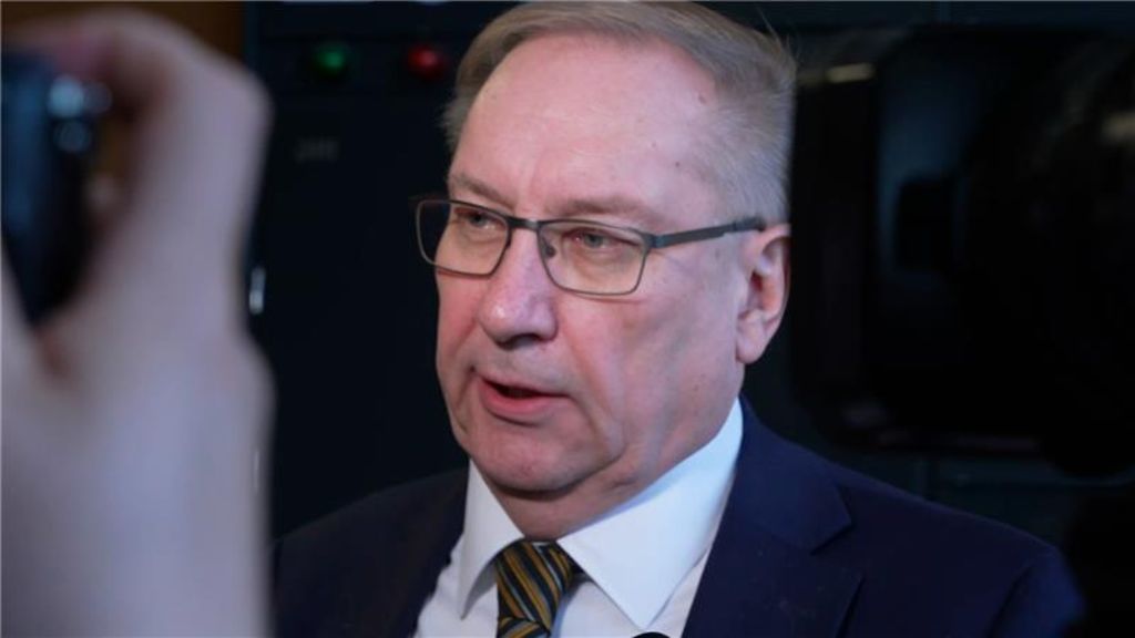 Kansanedustaja Vornaselta väite hätävarjelusta – syyttäjä tyrmää: "Hän olisi voinut poistua paikalta"