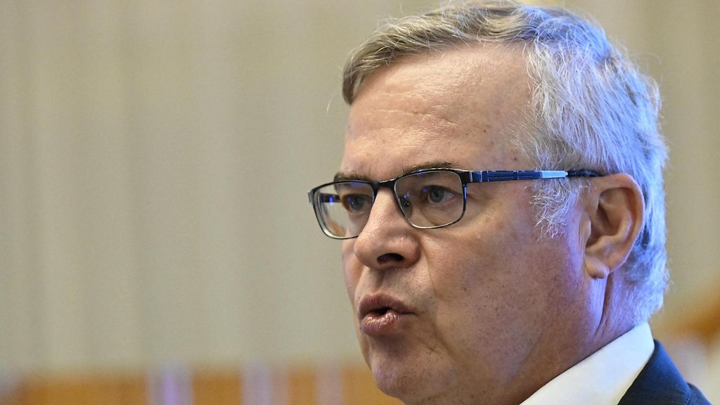 Kelan Lehtonen pyytää anteeksi sanavalintojaan – linjaus etätyöstä pysyy