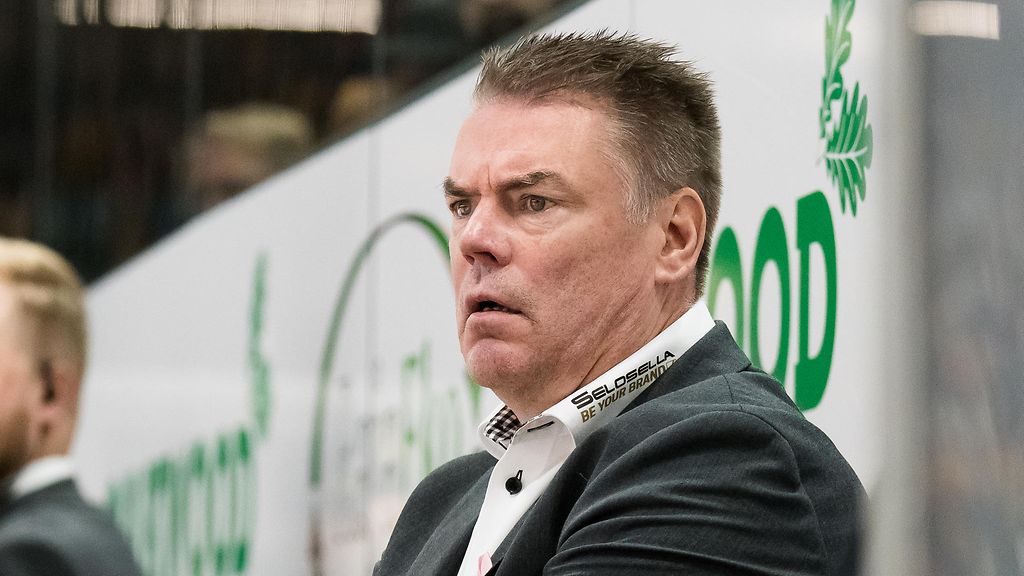 SaiPalta isot kiinnitykset: Raimo Helminen jatkaa päävalmentajana