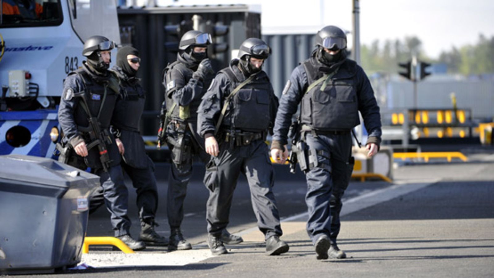 Helsingin poliisilaitoksen valmiusyksikkö pitää osaamistaan yllä jatkuvalla koulutuksella.