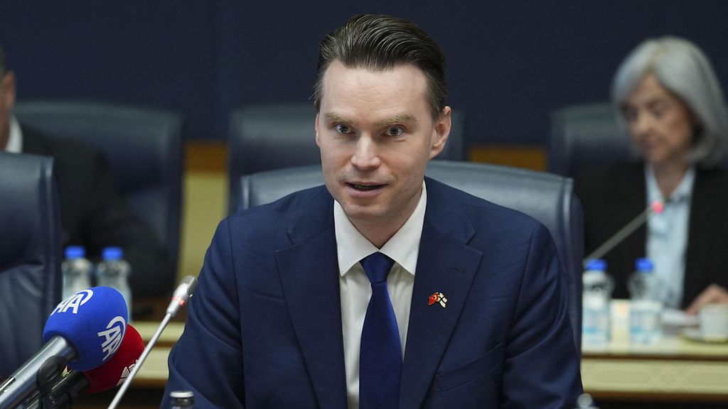 Heikki Autto MTV:lle: Puolustusvaliokunta ylimääräiseen kokoukseen