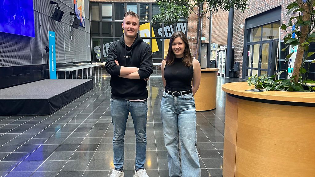 Korkeakouluharjoittelun saaminen on nyt niin vaikeaa, että Tiitus suoritti sen koulun penkillä