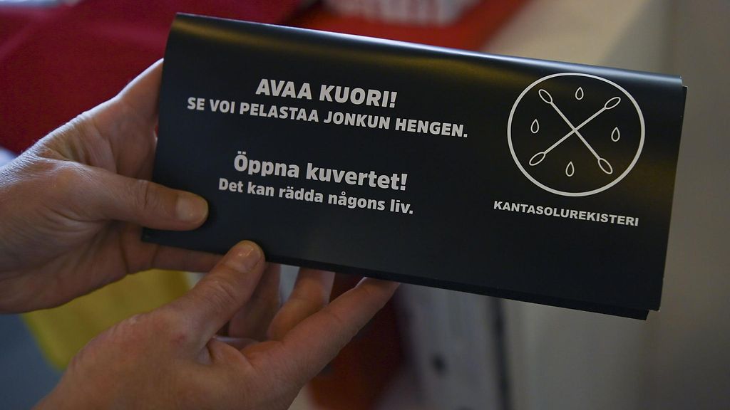 Kantasolusiirteitä välitettiin viime vuonna ennätysmäärä – uusia vapaaehtoisia tarvitaan