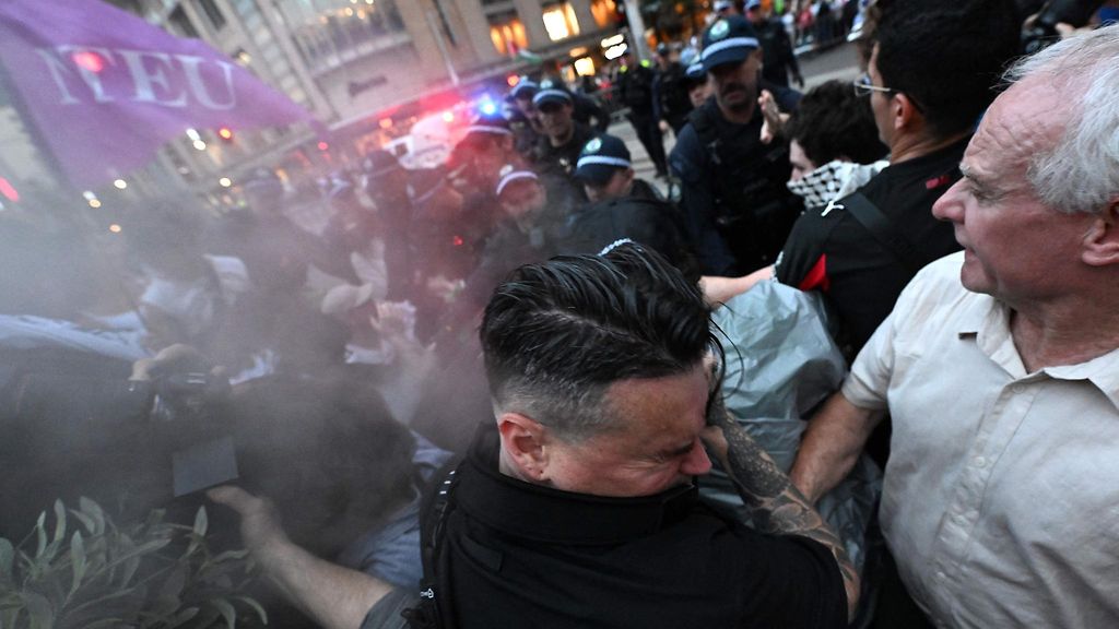 Väkivaltaisia protesteja Sydneyssä Israelin presidentin vierailun aikana