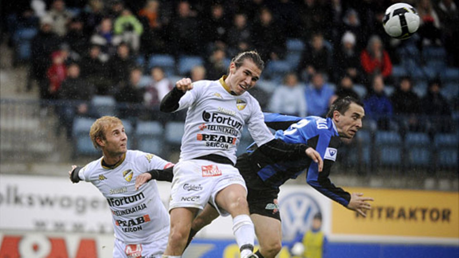 Roope Heilala, Tuomo Turunen ja Mika Mäkitalo, kuva: Lehtikuva/Antti Aimo-Koivisto