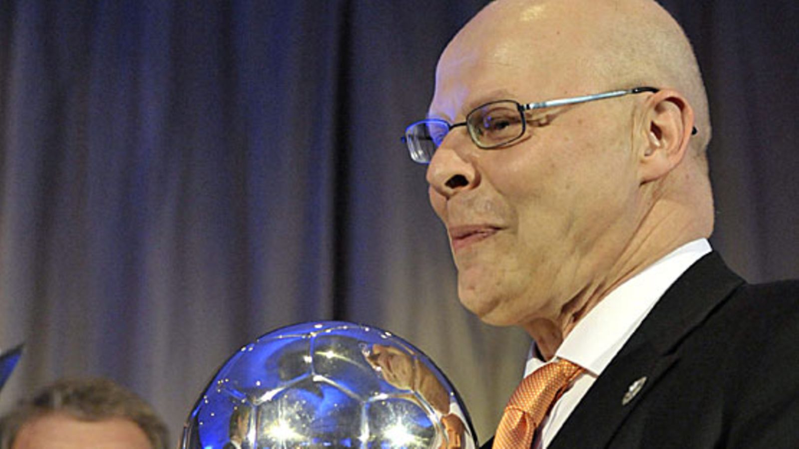 Jari Karppinen ja Captain's Ball, kuva:Lehtikuva/Kimmo Mäntylä