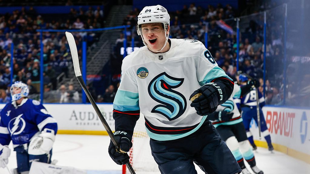 Kaapo Kakolla kulkee