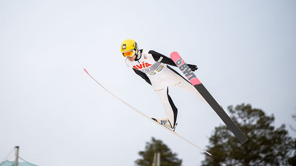 Antti Aalto mäkikauden päätöksessä 14:s