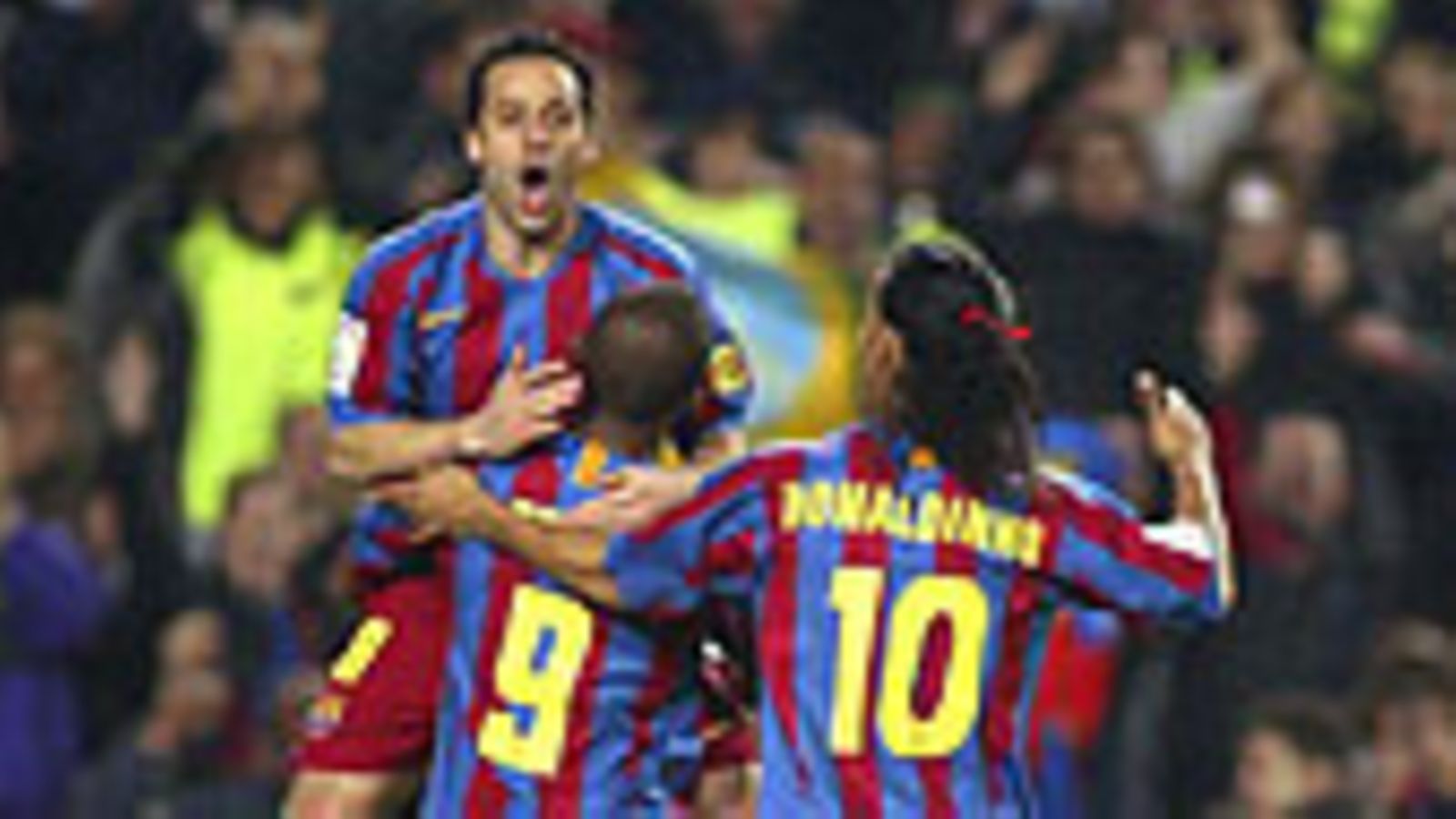 Ludovic Giuly, Samuel Eto'o ja Ronaldinho, kuva: Luis Bagu