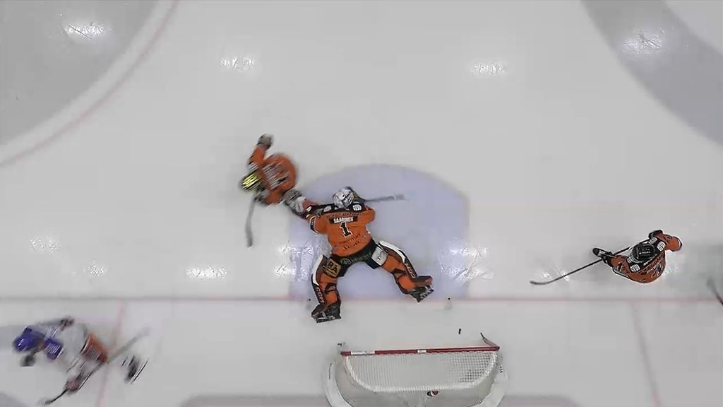 Hämeenlinnan puolivälierässä myrskyää – videot pyörivät välittömästi