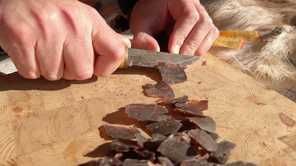Herkku, jonka vain tosilappilainen osaa valmistaa – näin syntyy EU:n suojaama kuivaliha
