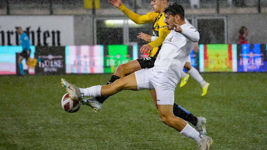 Pelaaja jyräsi naispuolisen tuomarin – sitä seurannut käytös tyrmistyttää