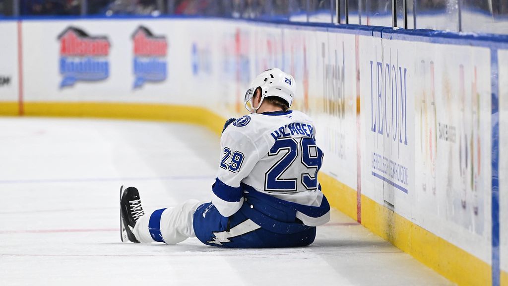 NHL:ssä erikoinen loukkaantuminen – päävalmentajalta tylyä tekstiä syylliselle: 