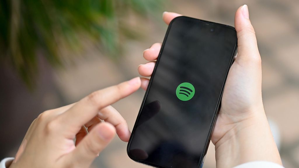 Saitko viestin koskien Spotify-tiliäsi? Varoitus huijauksesta!