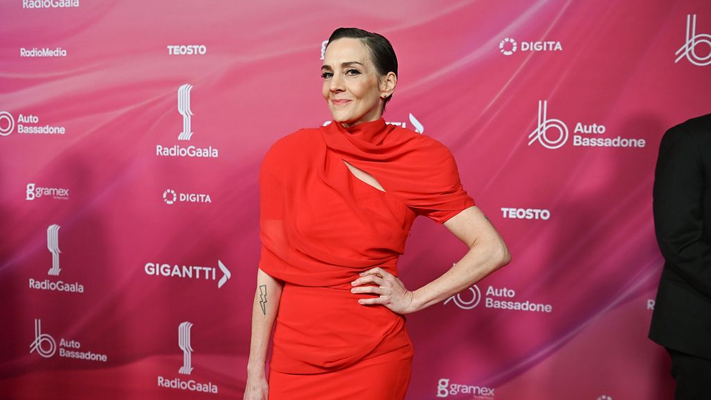 Kirjaväite: Tv-kanava syyllisti Maria Veitolaa, kun hän kertoi raskaudestaan: 