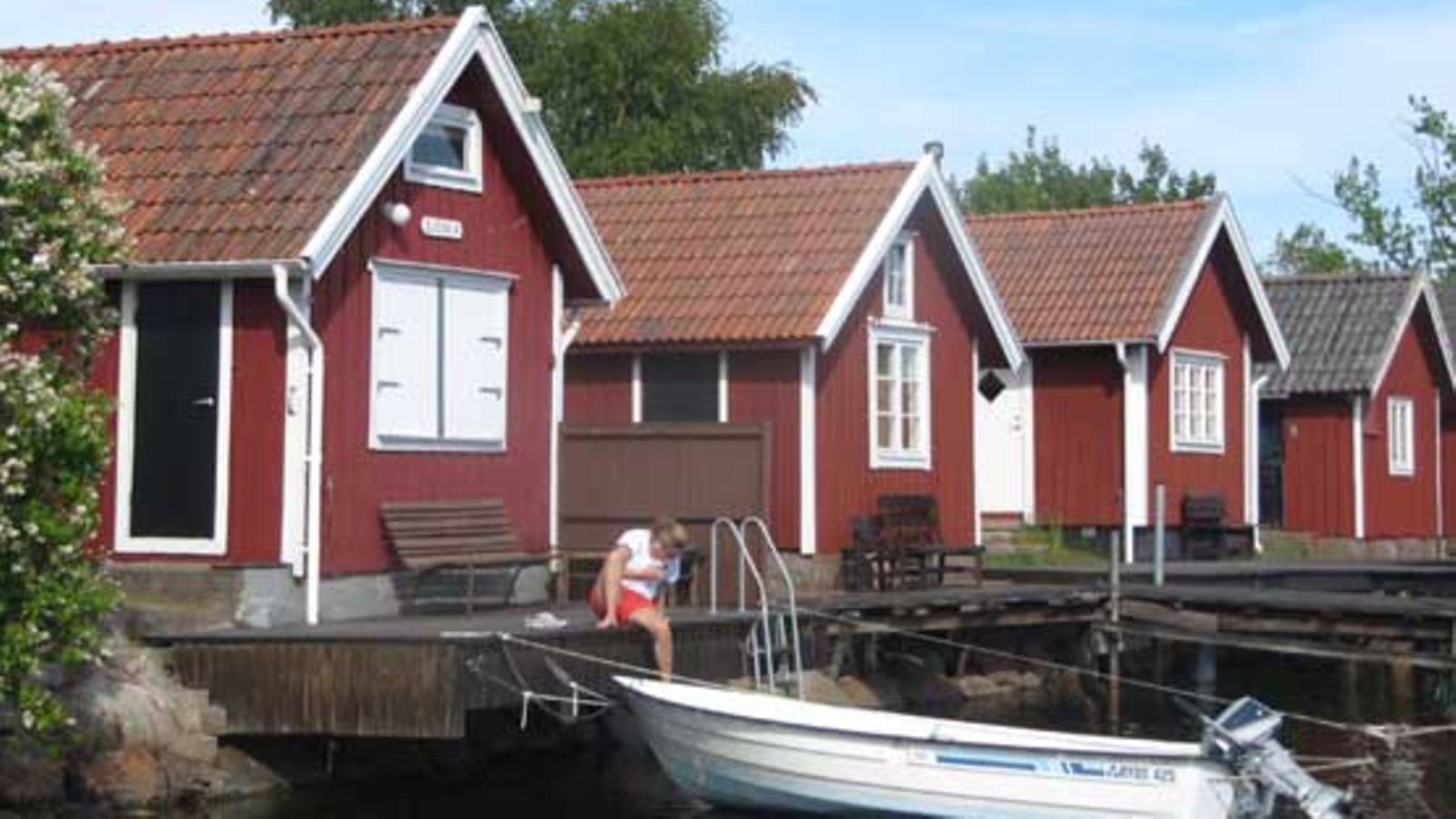 Kesämökin ostaminen sai poliisin mielenkiinnon heräämään.