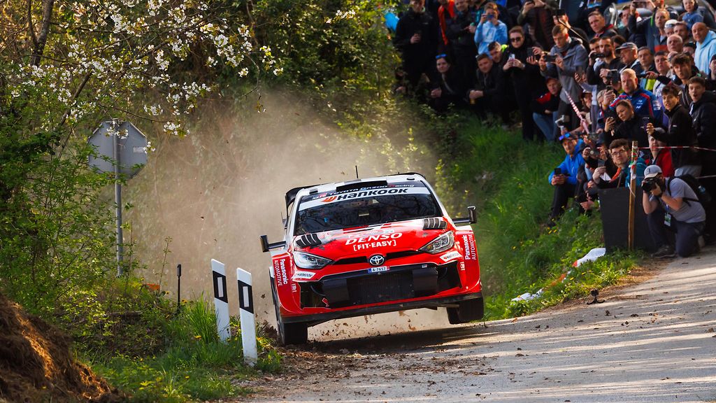 EK9: Sami Pajari kasvatti niukasti johtoaan – Oliver Solbergilta kova veto