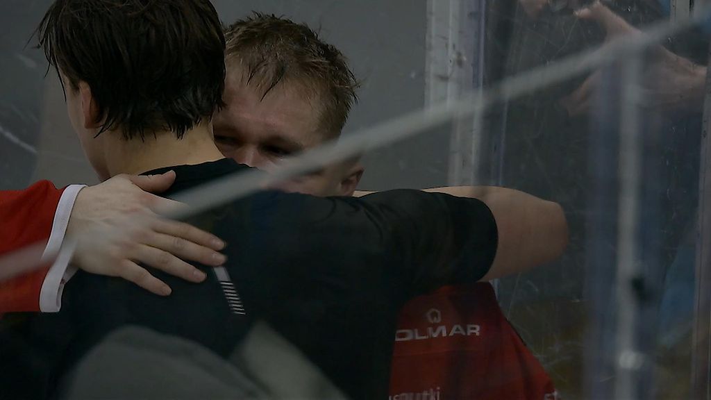 Nämä kuvat Ässistä ja kapteenista kertovat paljon