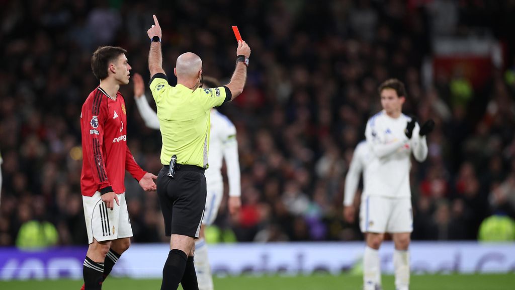 Manchester Unitedille odottamaton tappio kotinurmella – punainen kortti viuhui