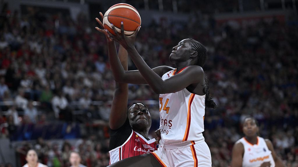 Finaaliin: Awak Kuier teki valtavaa suomalaishistoriaa