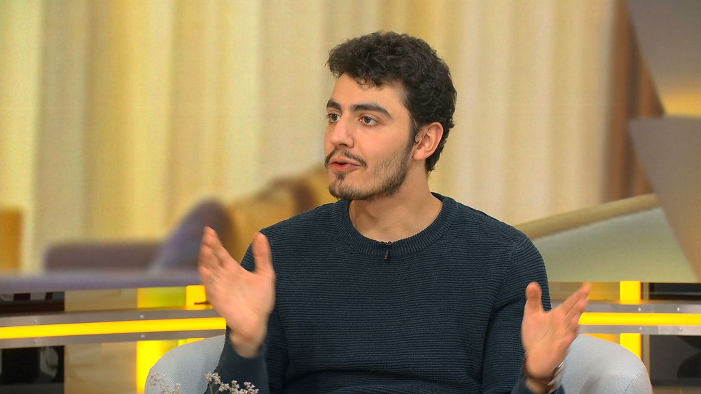 Pakolaispoika Youssef, 16, laittoi Kansallisteatteriin 