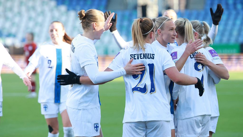 Helmareille nahkeat pisteet MM-karsintaväännöstä