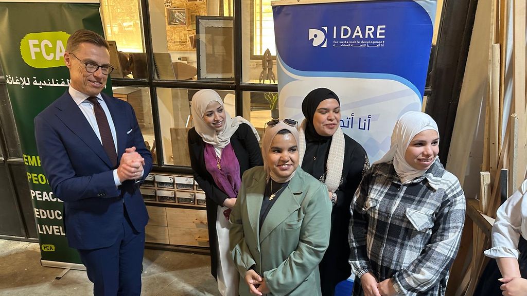 Stubb tapaa kuninkaan ja harjoittaa sukkuladiplomatiaa Jordaniassa – MTV paikalla