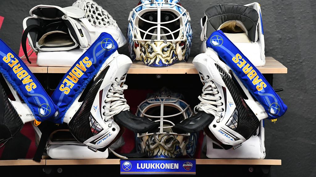 Ukko-Pekka Luukkosen haparoinnilla seuraukset – suomalaisvahdit seurasivat peliä toimettomina