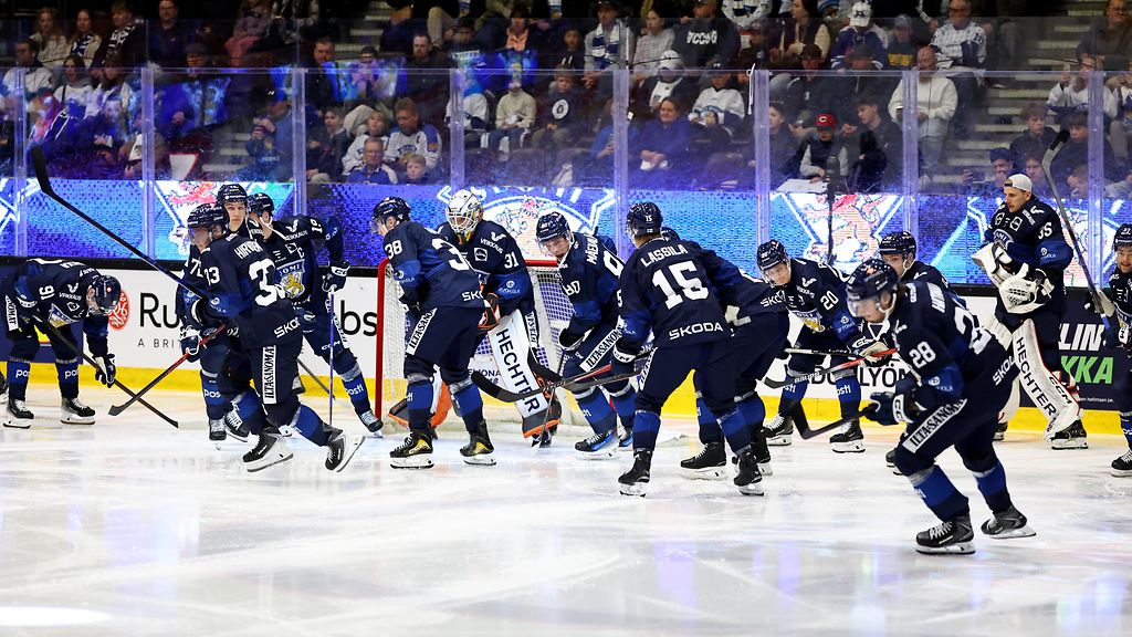 Nyt oli erikoinen ottelu: Leijonat takoi kymmenen maalia