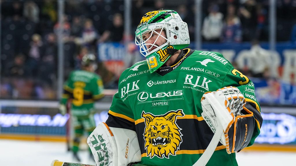 Ilves vaihtaa taas maalivahtia – Tapparalle hyviä ja huonoja uutisia