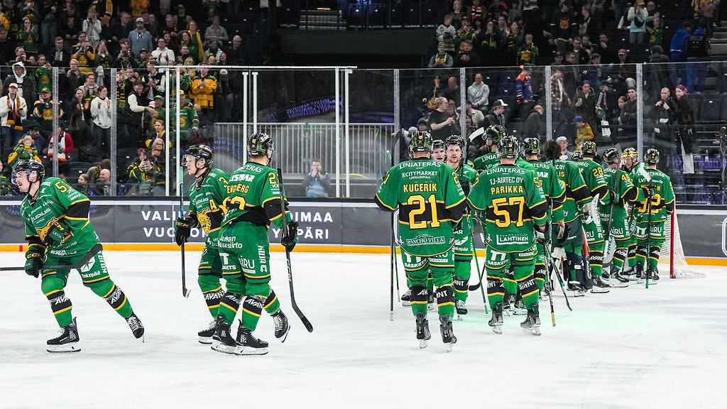 Ilvekselle raju käänne? Tyly näky maanantain kohtalokkaasta Tappara-välierästä