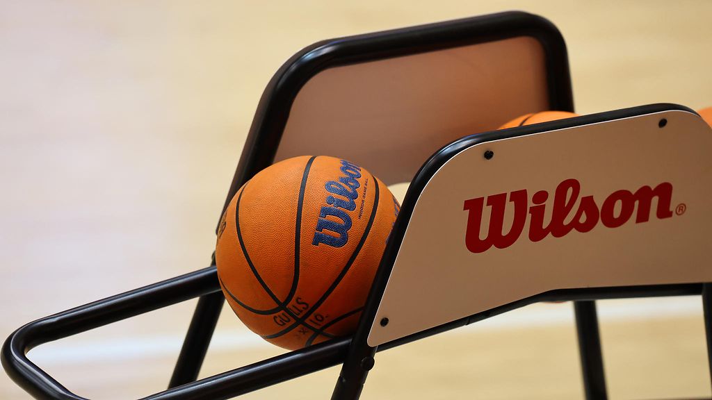 Koripallosensaatioon yltäneen Kipinä Basketin tulevaisuus auki – 