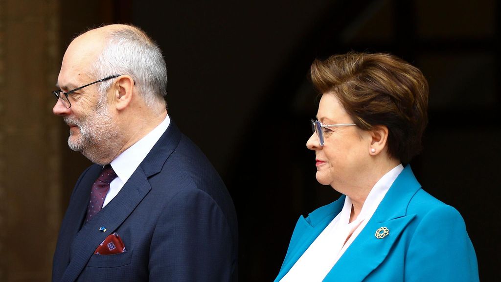 Viron presidenttipari vierailulle – katkos Kauppatorin liikenteeseen