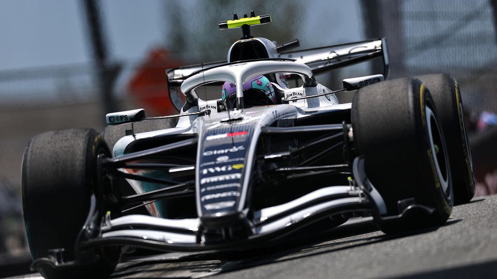 Valtteri Bottas taipui tallikaverille