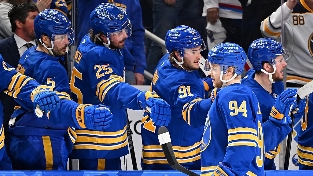 Suomen kiekkolupaus jysäytti NHL:n pudotuspeleissä
