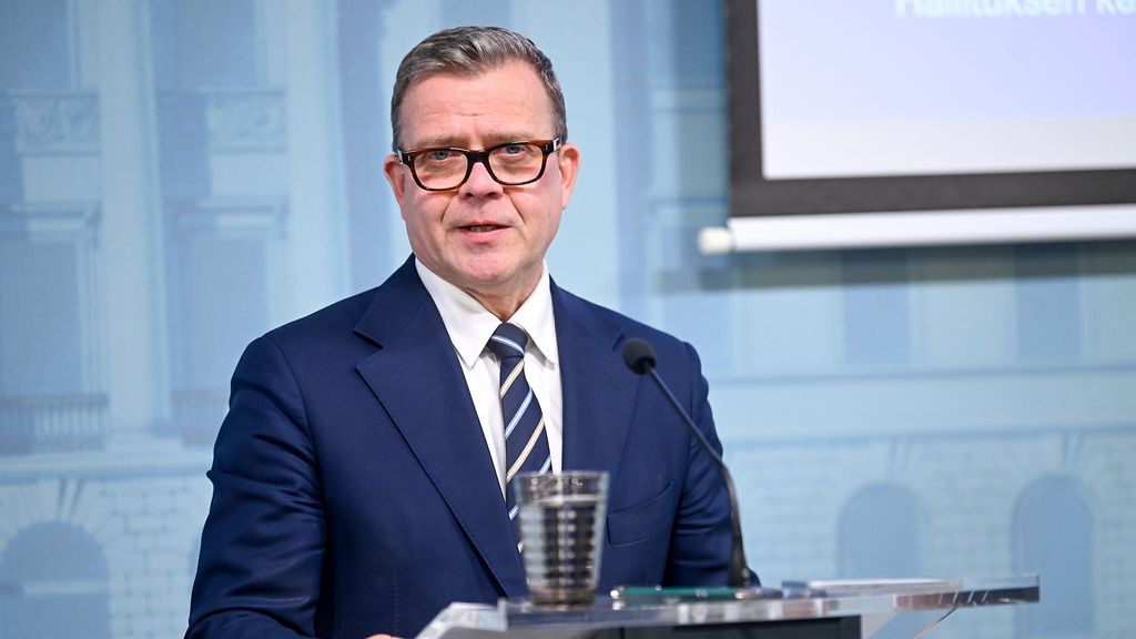 Suora lähetys kello 11.30: Pääministeri ja viranomaiset kertovat, mitä Uudenmaan drooniuhasta tiedetään