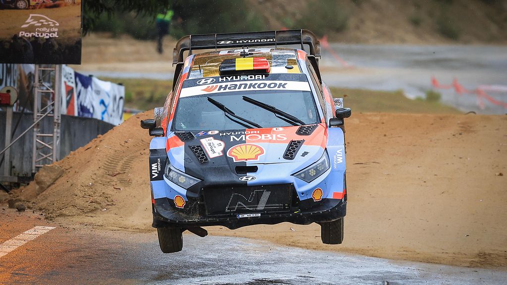 Hyundain WRC-tallin tilanne puhuttaa – tiimipomolta tiukka aikaikkuna