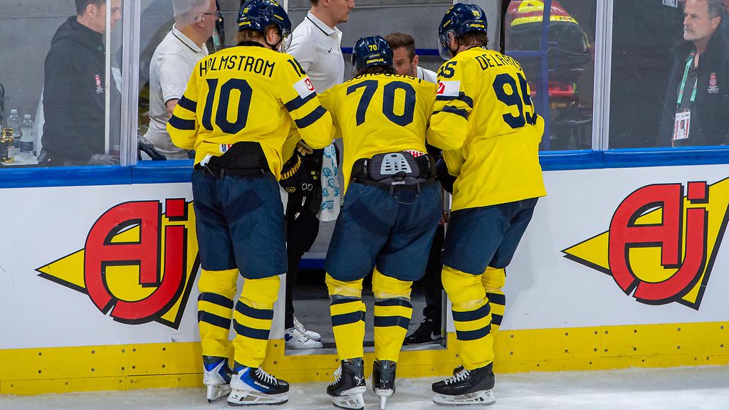 Suomalaisille tuomareille täystyrmäys – Tre Kronorin väistyvä päävalmentaja ei pidätellyt