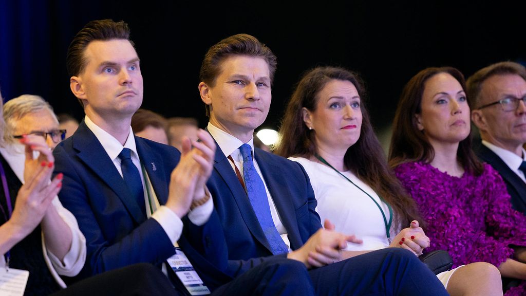 Katso suorana: Kokoomus valitsee varapuheenjohtajat