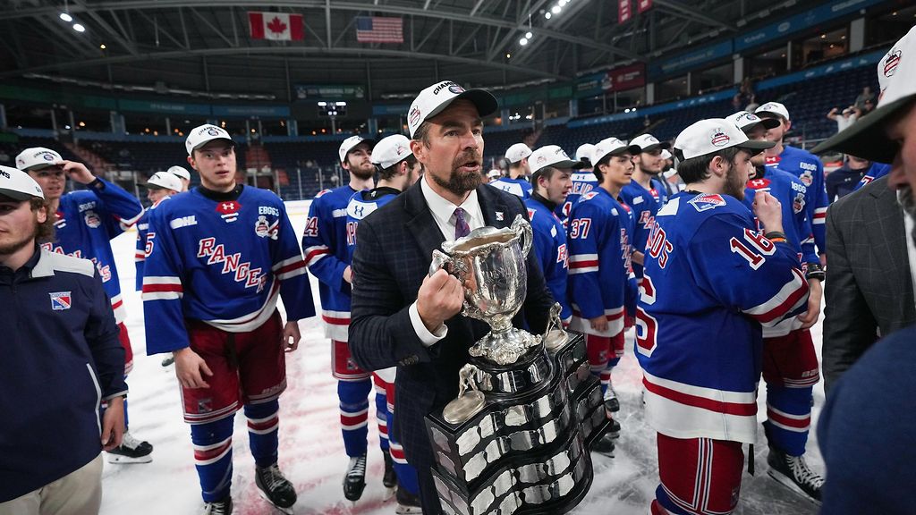 Kommentti: Viekö entinen NHL-tähti Jussi Ahokkaan 