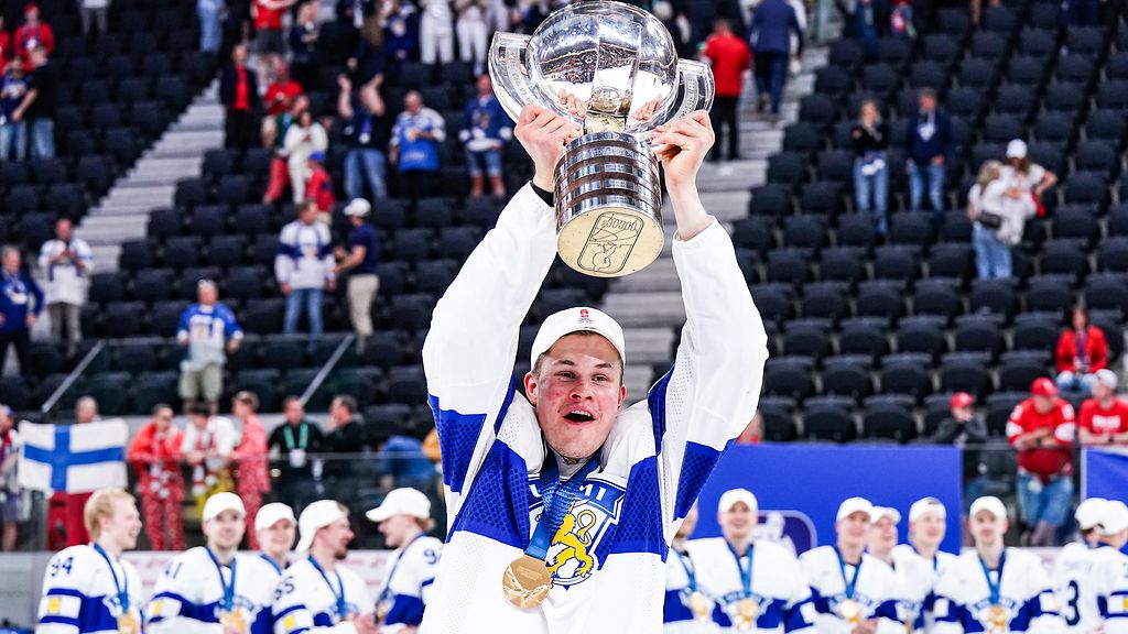 Kommentti: Jesse Puljujärvi, kiitos, kun hukkasit mitalisi!