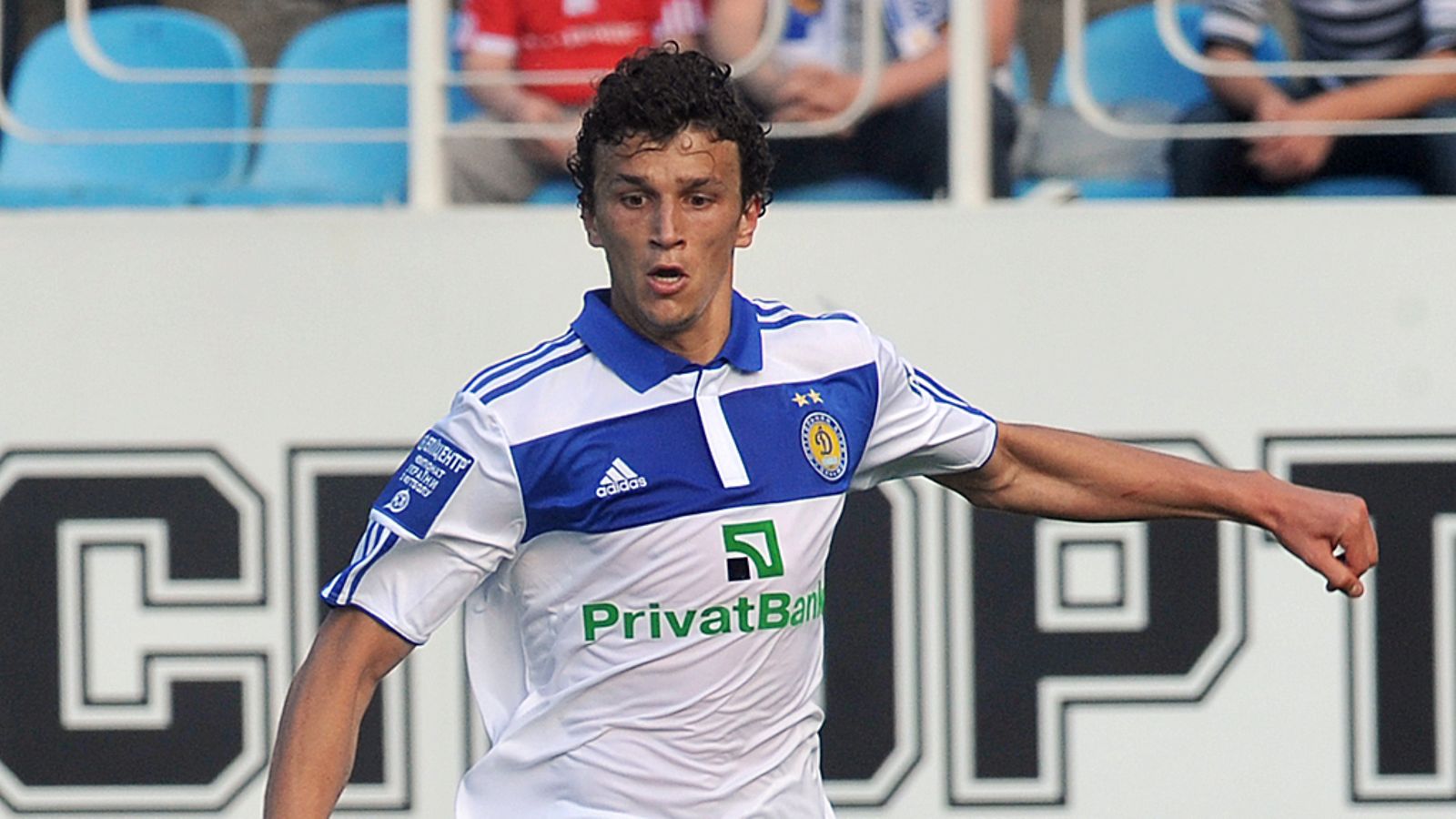 Roman Eremenko pelaa Kiovan Dynamossa suuria minuutteja pelistä toiseen.