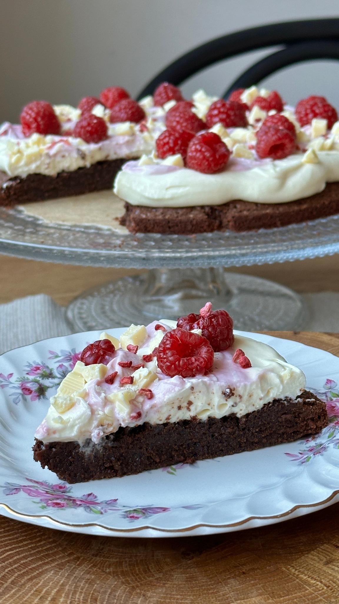 vadelmabrownie ainoliina leskelä