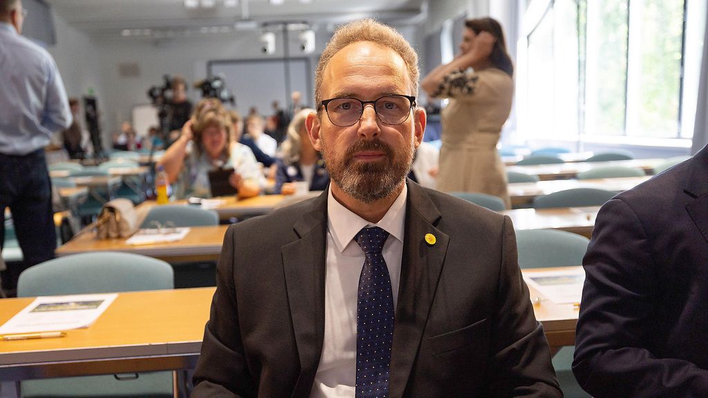 Jani Mäkelältä raivokas kommentti SDP:stä: "Epäisänmaallinen puolue"