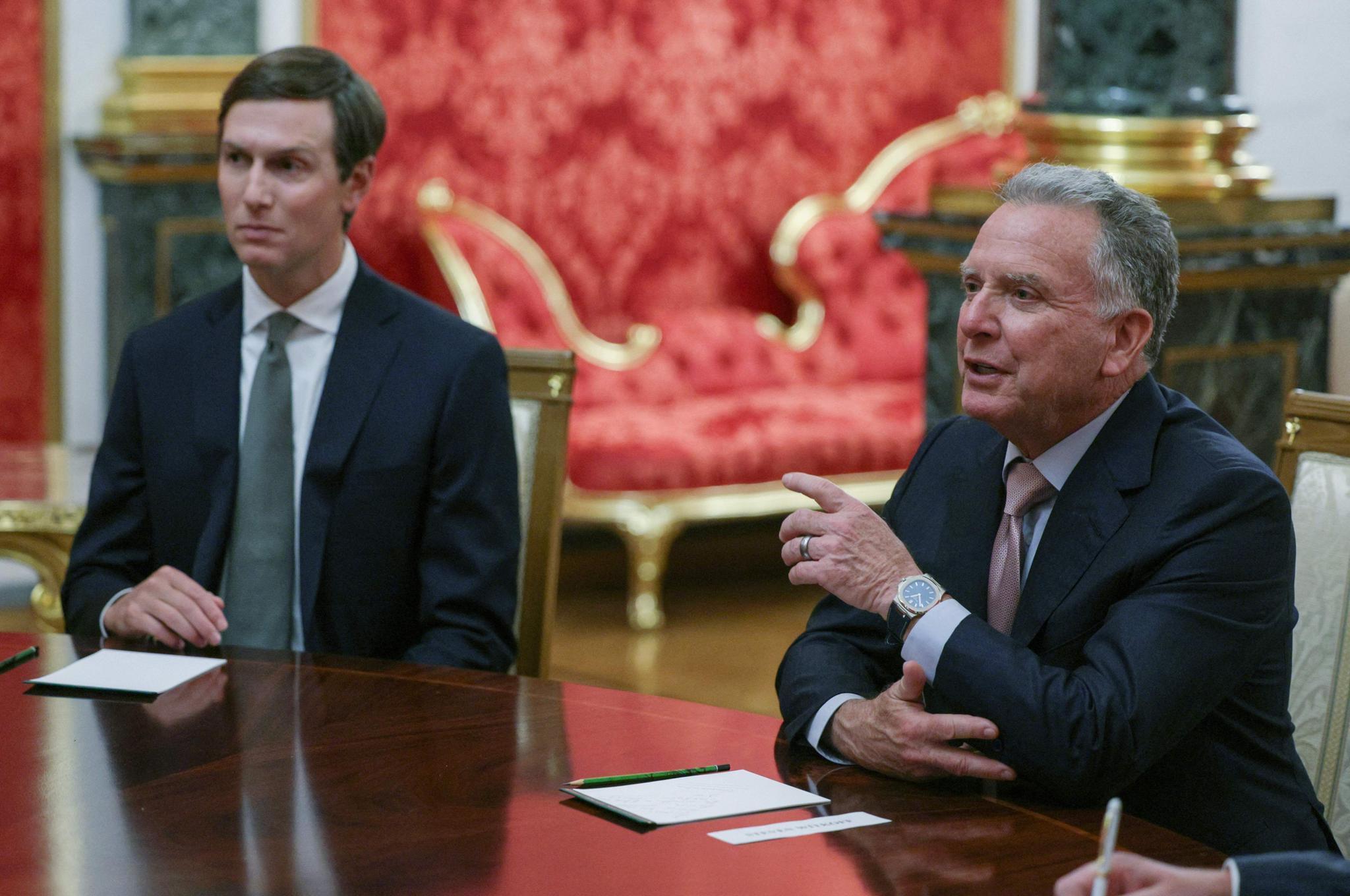 Yhdysvaltojen lähettiläät Kushner ja Witkoff esittelivät Moskovassa ehdotuksen sodan lopettamiseksi, Trump sanoi.