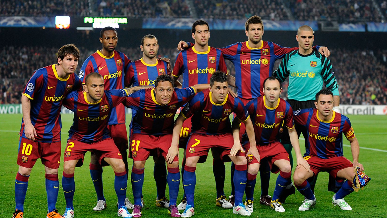 FC Barcelona yhteispotretissa Champions Leaguessa.