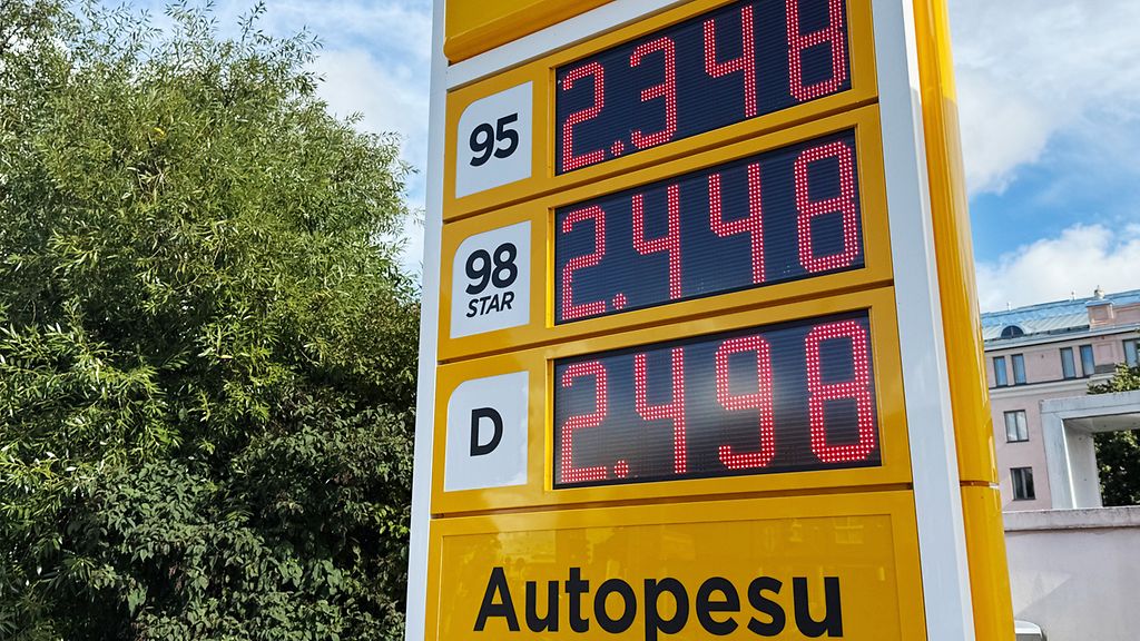 Dieselin ja bensiinin hinta nousi syyskuussa – polttoöljy kallistui eniten